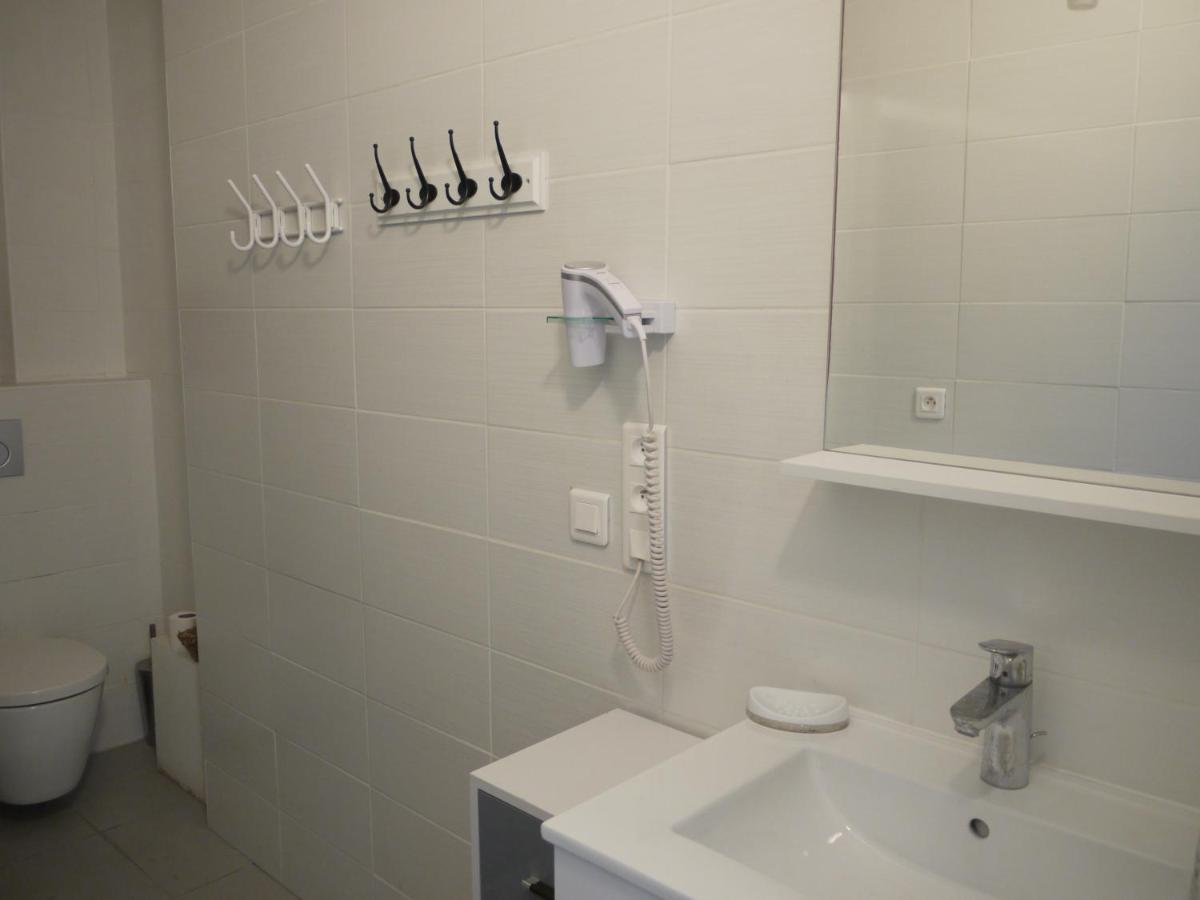 Beach - A Modern Studio Flat In Central نيس المظهر الخارجي الصورة